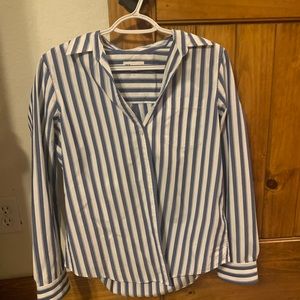 Gap blue and white stripe button down